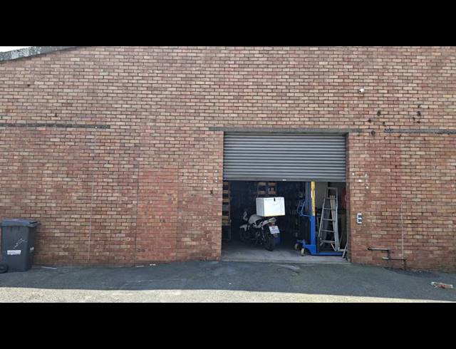 BUSINESS PROPERTY TO RENT IN ALTON